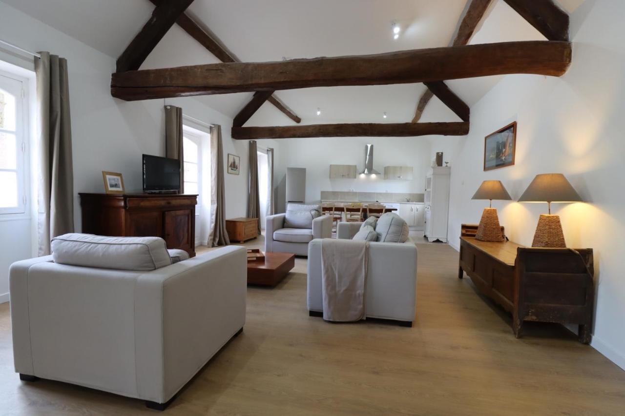 Chateau Du Mesnil Soleil , Gites Et Chambres D'Hotes Damblainville Dış mekan fotoğraf