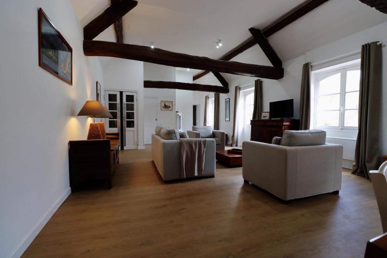 Chateau Du Mesnil Soleil , Gites Et Chambres D'Hotes Damblainville Dış mekan fotoğraf